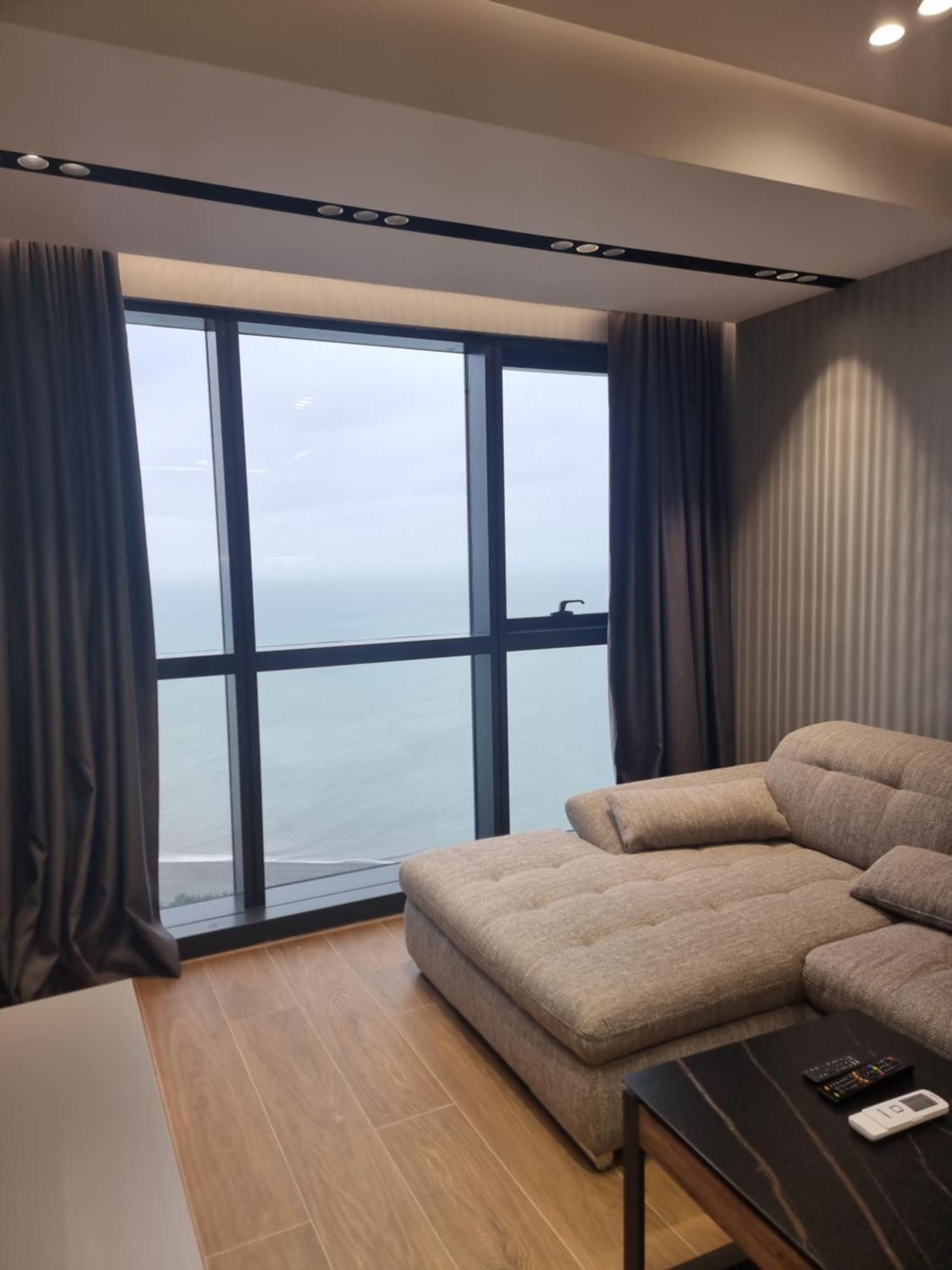Premium Apartment In Porta Batumi Tower Exterior foto